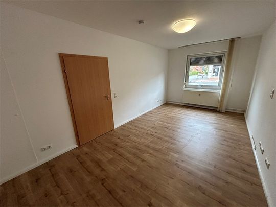 Großzügige Erdgeschosswohnung zentral in Holtorf zu vermieten - Photo 1