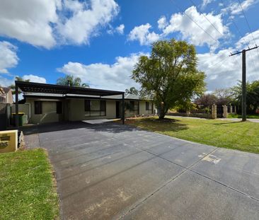 93 Shillington Way, Thornlie WA 6108 - House For Rent | Domain - Photo 5