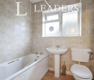 2 bedroom flat to rent - Photo 6