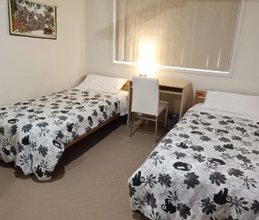 Furnished Room in Quiet Home for Female only - Photo 6