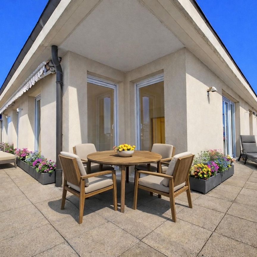 Location Appartement 5 pièces 121m² LYON 6ème - Photo 1