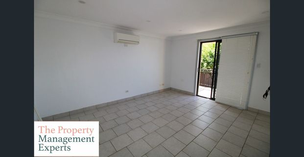 🏡 Modern, Stylish & Private – Beautiful 2-Bedroom Granny Flat With Side Access in Sadleir - Photo 1