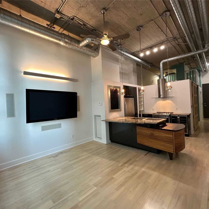 For Lease - 637 Lake Shore Boulevard Unit# 331, Toronto, Ontario - Photo 1