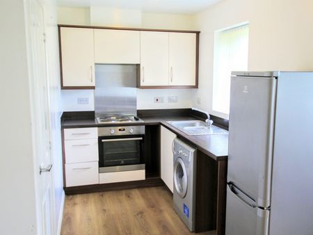 Flat to rent on - Photo 5