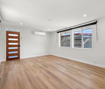 8 Brazel Street, Higgins ACT 2615 - House For Rent | Domain - Photo 2