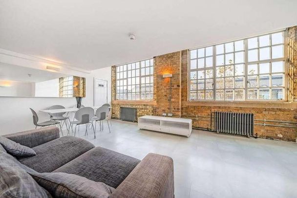 Marlborough Road, Woolwich, SE18 - Photo 1