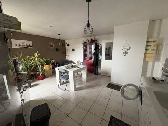 Location Appartement 2 pièces 39m² ST RAMBERT D ALBON 26140 - Photo 1