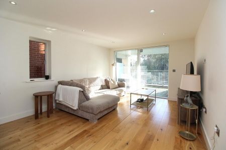 2 bedroom apartment to rent - Photo 3
