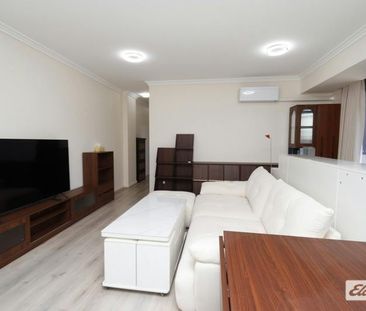 Furnished Spacious Two Bedroom Apartment - Photo 1