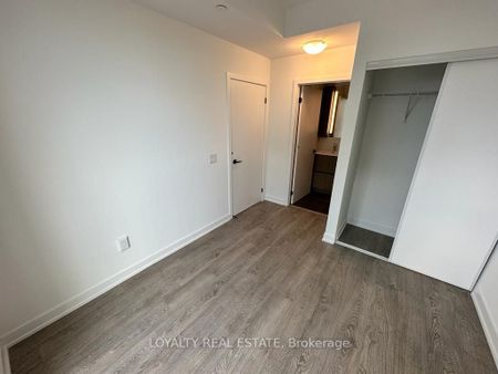 For Lease - 215 Lakeshore Road Unit# 518, Mississauga, Ontario - Photo 5
