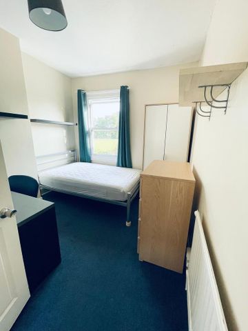 5 bedroom house to rent - Photo 3