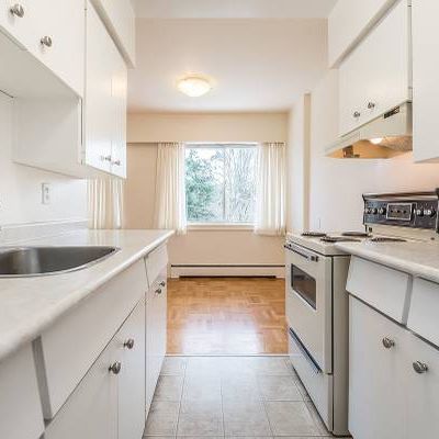 Beacon Tower - 1 Bedroom 55+ Building - Available Now - Photo 1