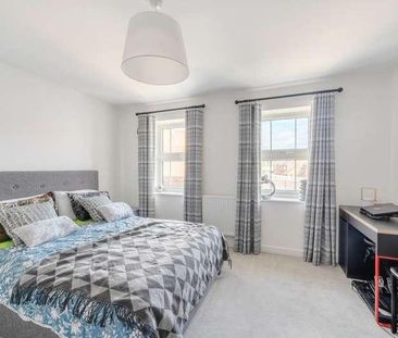 Oak Avenue, Wokingham, RG40 - Photo 3