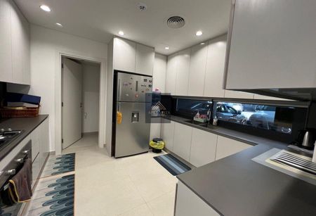 Prime Location | Spacious Layout | Brand New - Photo 4