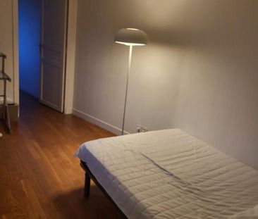 Location Appartement 5 pièces Meublé 111m² LYON 5ème - Photo 5