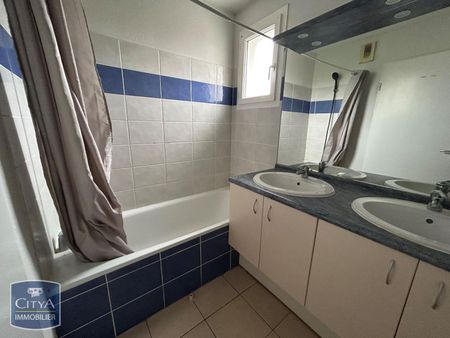 Location Appartement 3 pièces 64m² MARMANDE 47200 - Photo 5