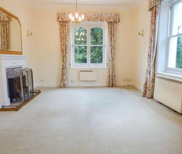 Rayleigh Road, Brentwood, Hutton, CM13 - Photo 2