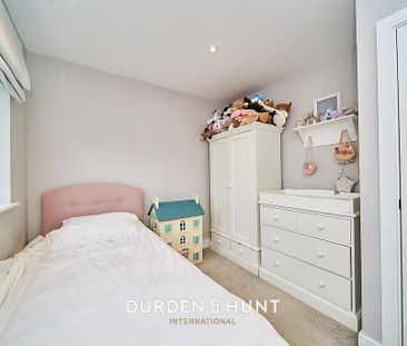 3 bedroom semi-detached house to rent - Photo 5