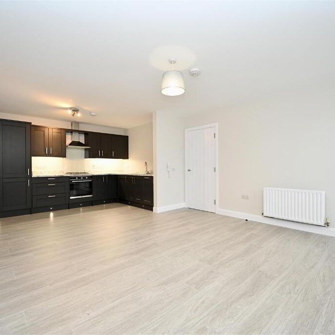 Apt 7, 39 Dundela Crescent, Belfast, BT4 3BN - Photo 1