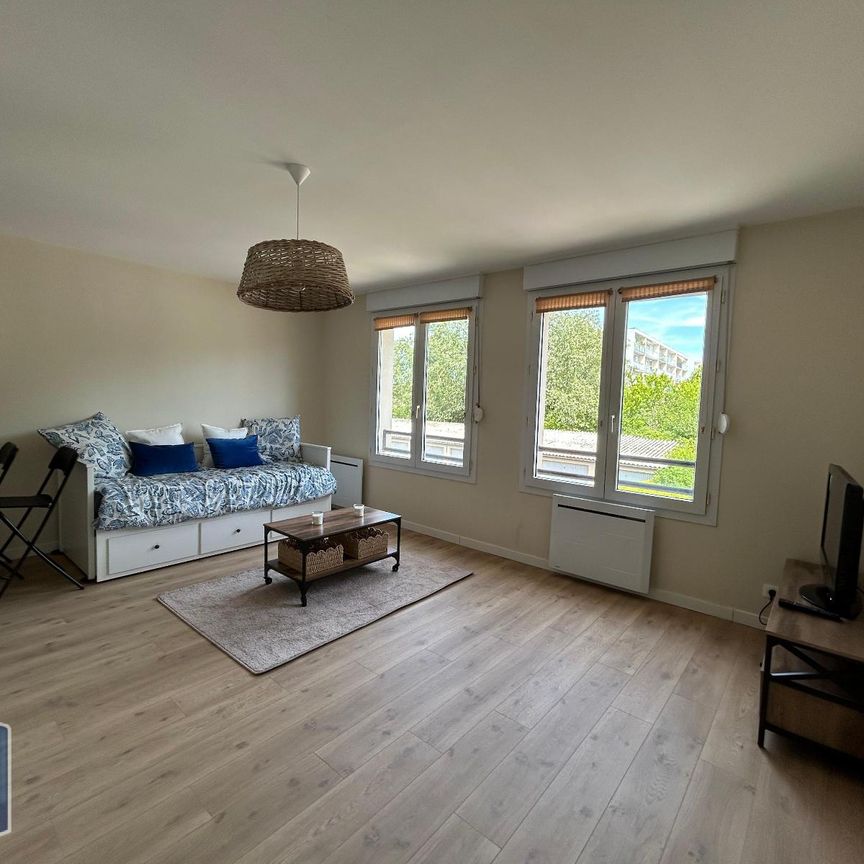 Location Appartement 1 pièce 32m² CHEVIGNY ST SAUVEUR 21800 - Photo 1