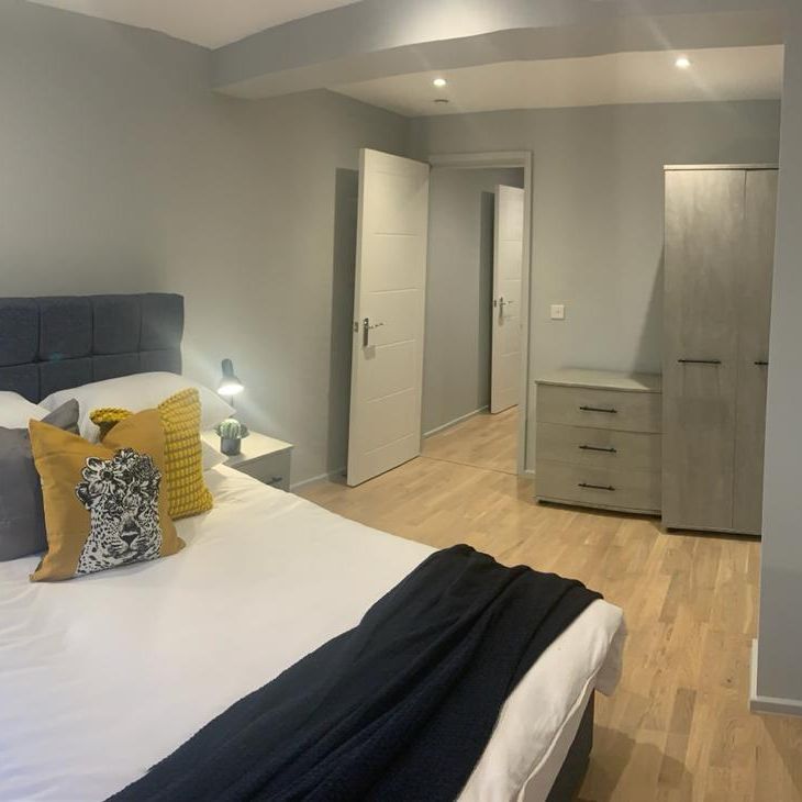 3 bedroom apartment to rent - Photo 1
