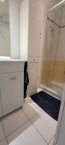 Location Appartement 2 pièces 47m² COMBOURG 35270 - Photo 5