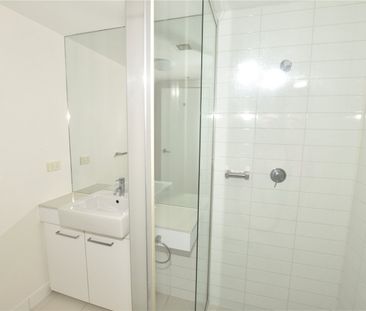 2910B/100 Harbour Esplanade - Photo 3