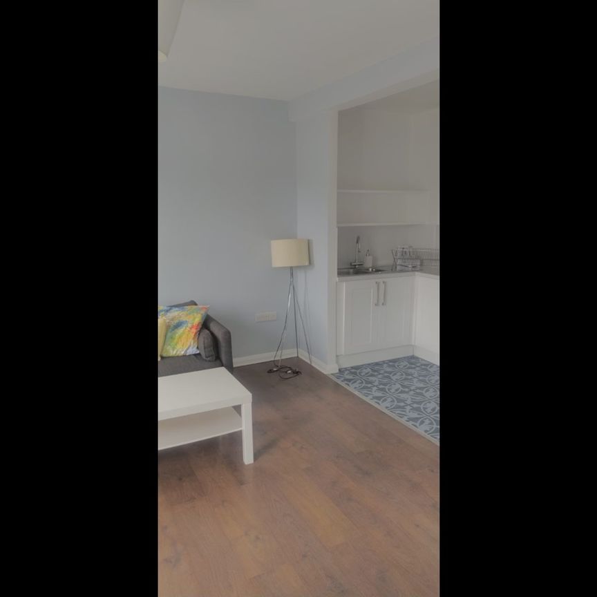 1 Bed Flat, Culmore Road, SE15 - Photo 1