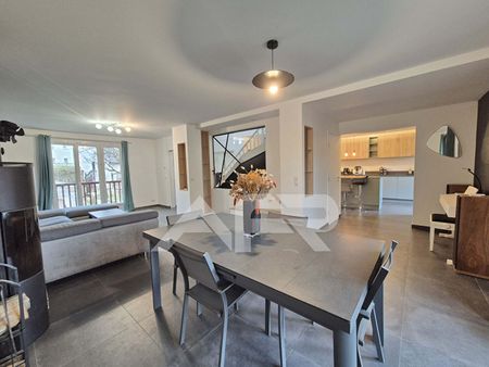 Location Maison 5 pièces 138m² - Photo 3