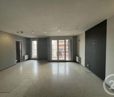 Location Appartement 4 pièces 97m² AUBAGNE 13400 - Photo 1