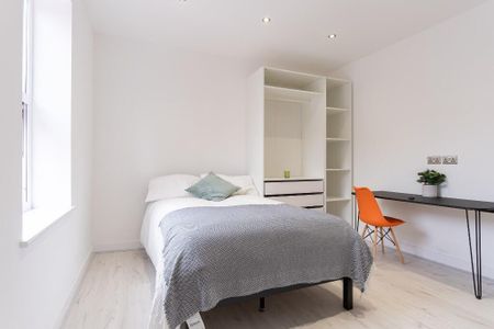 6 bedroom house to rent - Photo 2