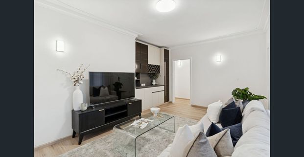EXECUTIVE LIVING Multi generational living - Photo 1