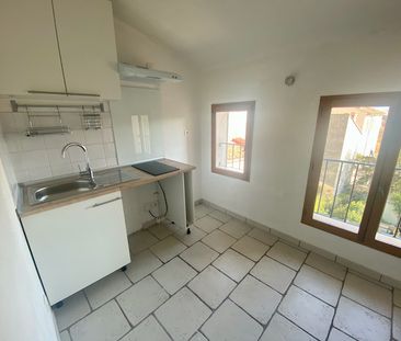 Location Appartement 1 pièce 23m² - Photo 3