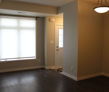 For Lease - 6 Bicknell Avenue Unit# 17, Toronto, Ontario - Photo 5