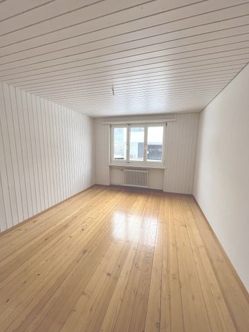 Geräumige 4 Zimmer-Wohnung im Erholungsgebiet zu vermieten - Photo 3