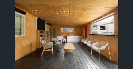 Beachy, Quirky, and Full of Character - Photo 2