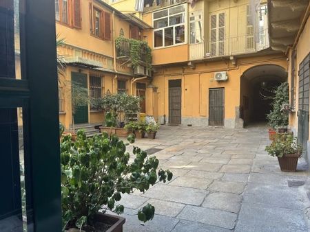 Via San Massimo, Turin, Piedmont 10123 - Photo 5