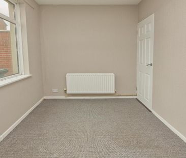 2 Lisnabreen Crescent, Bangor, BT20 4XF - Photo 6