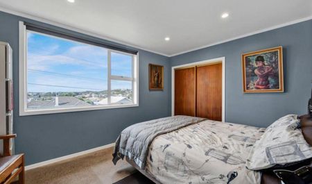 Modern Two Bedroom Home in Strandon - Photo 4