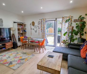 5 bedroom townhouse to rent - Photo 1