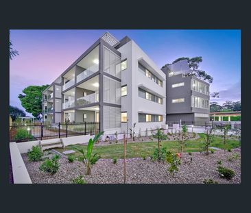 Oversized 3-Bedroom Apartment with Terrace and Double Parking - Photo 5