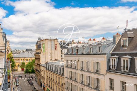 Appartement • Enfants Rouges - Photo 2