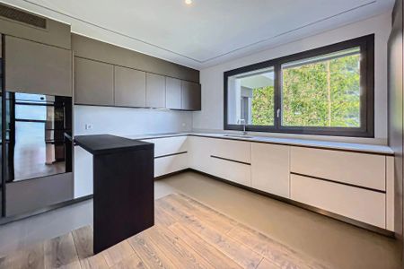 Montagnola: Moderne 5.5-Zimmer-Wohnung mit Privatgarten zu vermieten - Photo 4