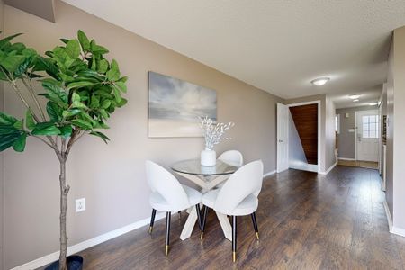 For Lease - 69 Goodwin Drive, Barrie, Ontario - Photo 3