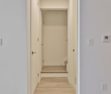 For Lease - 7 Red Squirrel Lane Unit# E-102, Richmond Hill, Ontario - Photo 3