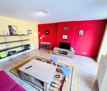 Location Appartement 2 pièces 43m² MACON 71000 - Photo 2