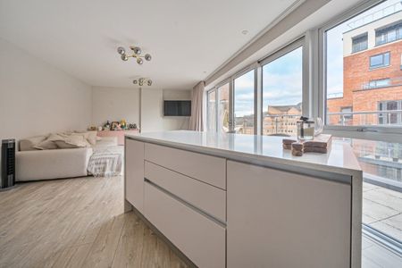 2 bedroom apartment to rent - Photo 3