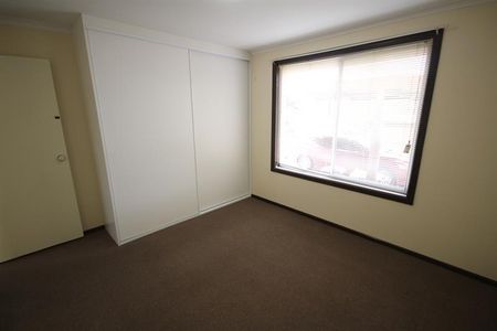 Renovated & Roomy - Photo 5