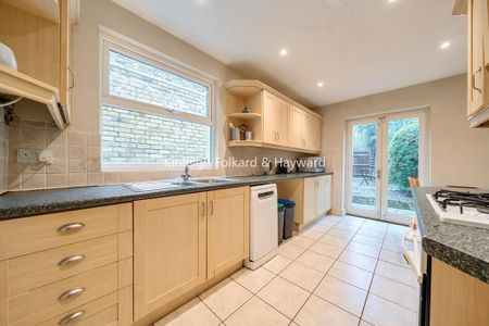 3 bedroom terraced house to rent - Photo 5