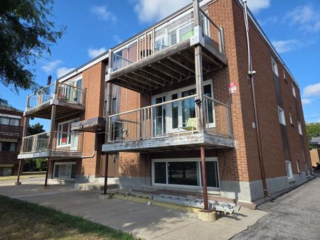 For Lease - 429 Austen Court Unit# 41, Oshawa, Ontario - Photo 5